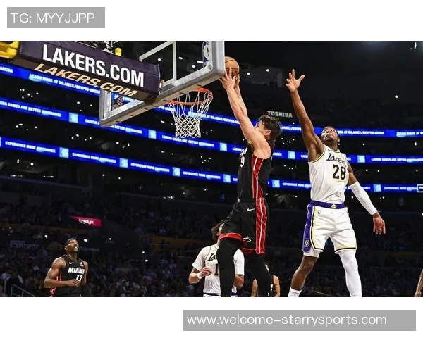 布朗尼揭晓音乐会首位舞者身份詹姆斯引发热议